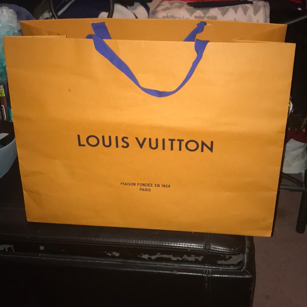 Large Louis Vuitton shopping bag